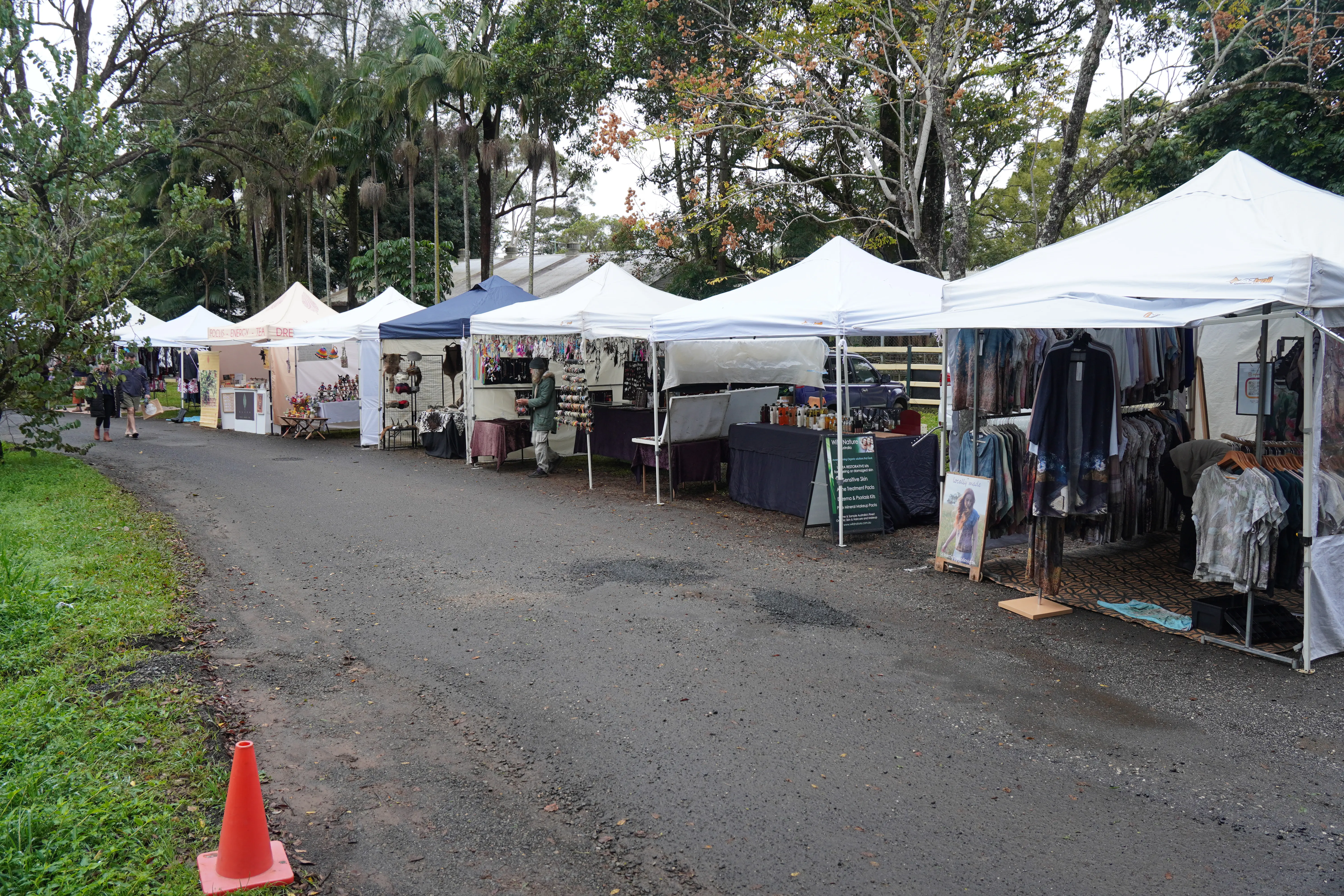 Bangalow Markets walkway with local stalls